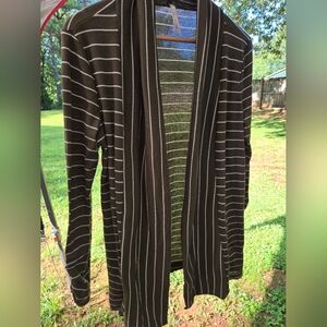 Stylish Green and White Knit Top